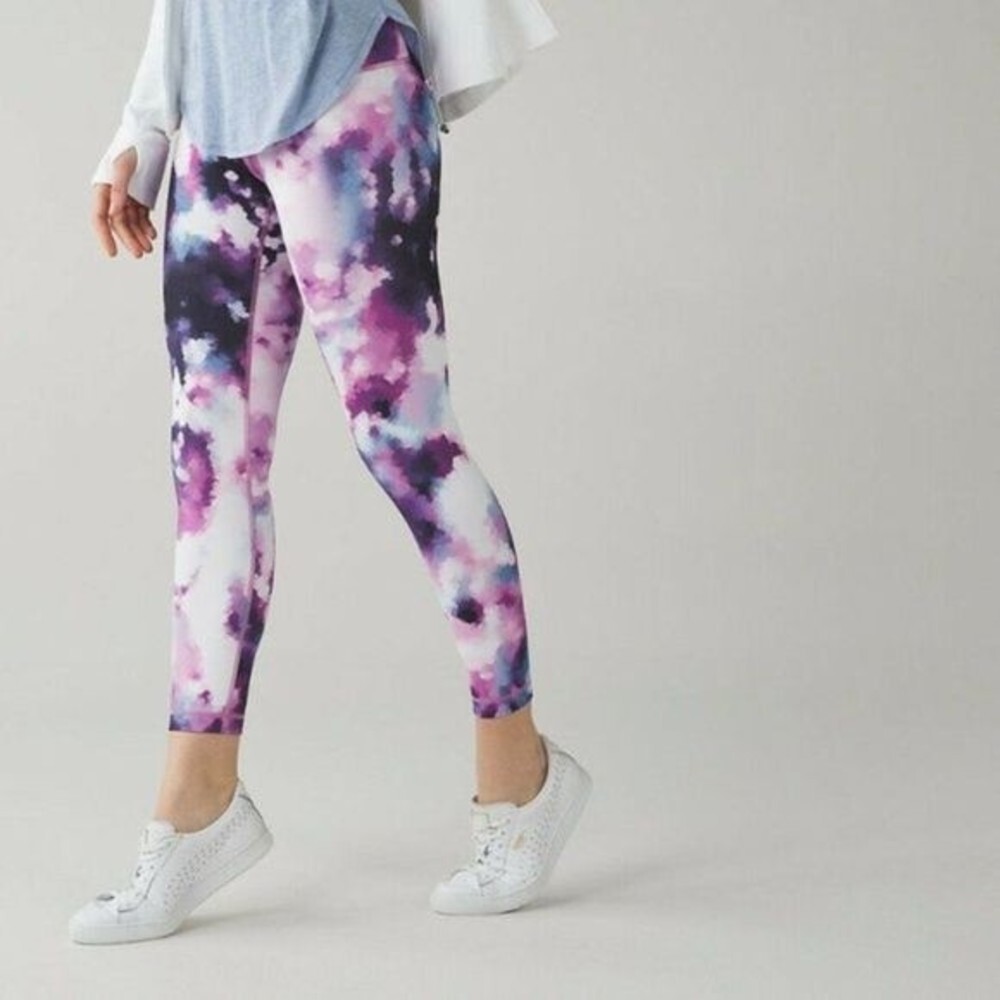 Lululemon Wunder Under High Times Blooming Pixie